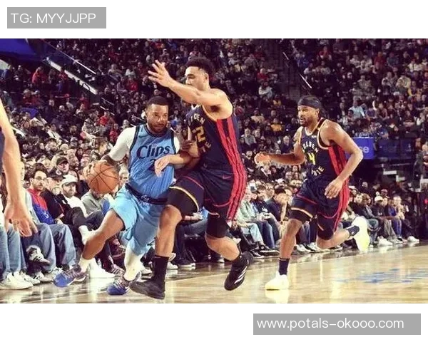 2016年NBA火箭与热火激战回顾球星对决引发的精彩瞬间与战术分析 2016年NBA火箭与热火激战回顾球星对决引发的精彩瞬间与战术分析