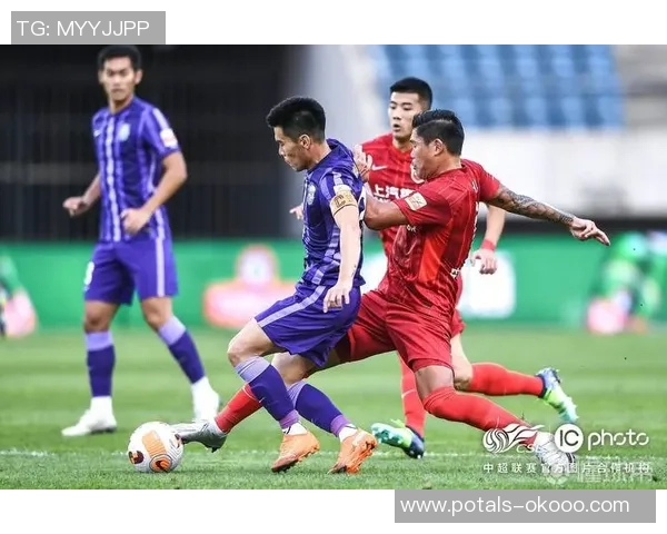 华夏幸福迎战辽宁开新争夺中超联赛关键三分的精彩对决