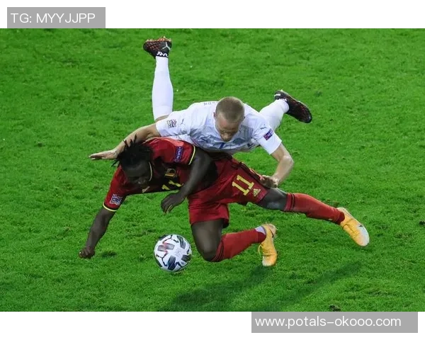 富勒姆主场迎战曼彻斯特联力争三分展现球队决心与实力